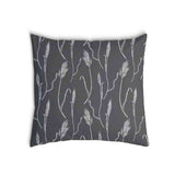 Almohada de salud gris oscuro con ramas blancas