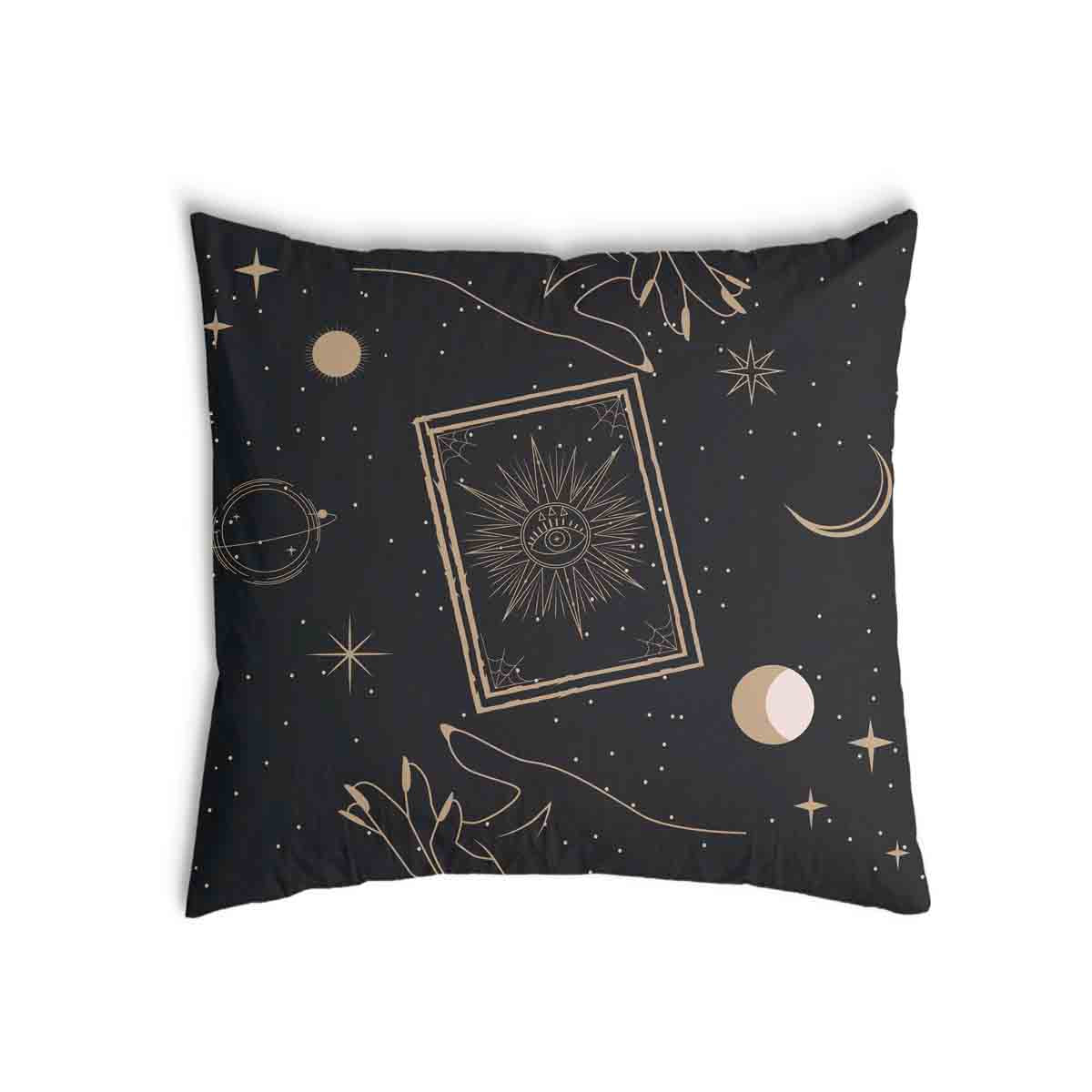 Almohada de salud negra con sol, luna y estrellas