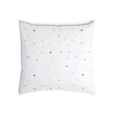 Almohada de salud blanca con formas coloridas