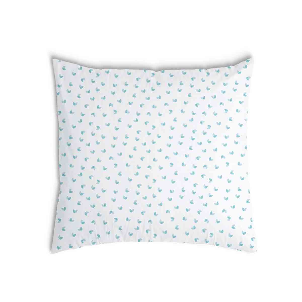 Almohada de salud blanca con corazones azules