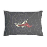 Almohada de salud gris con telaraña