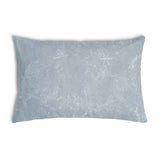 Almohada de salud gris con copos de nieve
