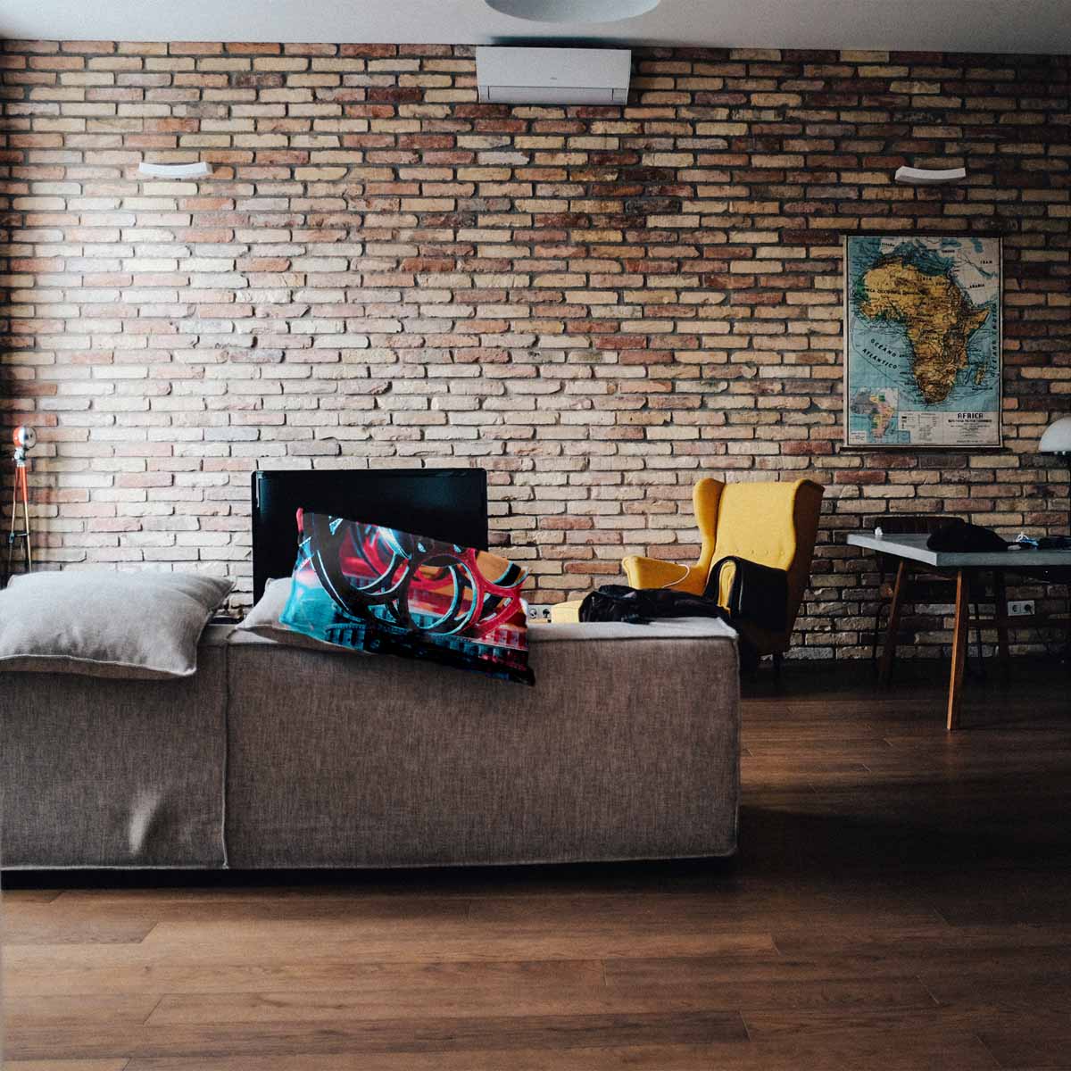 Almohada de salud con mecanismo de reloj