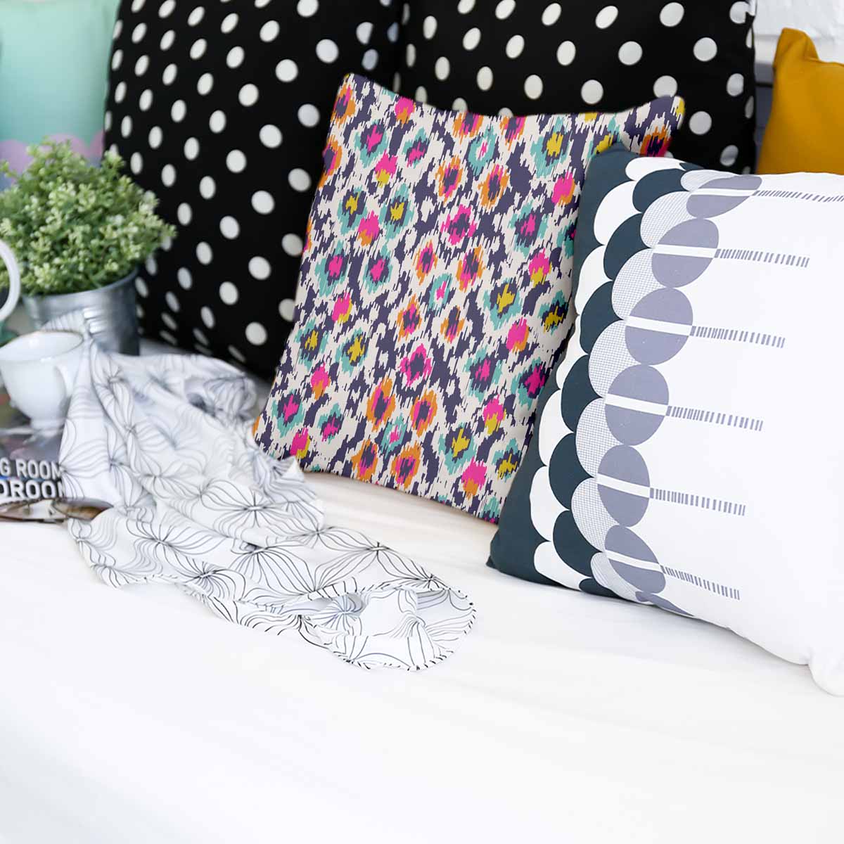 Almohada de salud colorida con estampado de leopardo