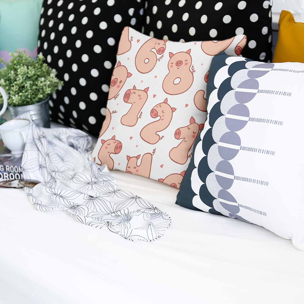 Almohada de salud blanca con números y cerdos