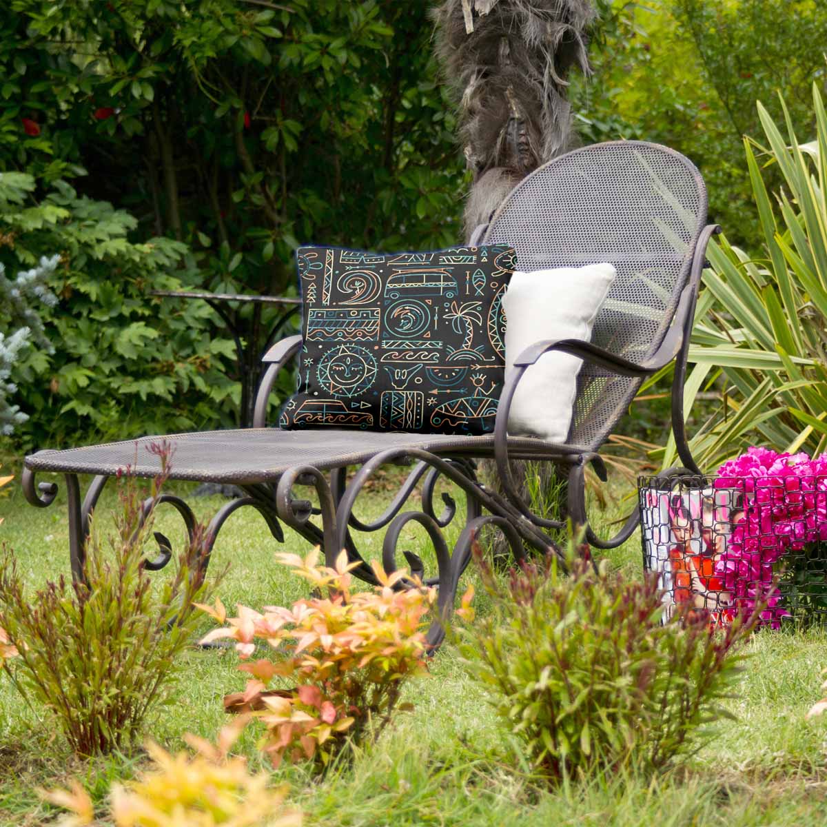 Almohada de salud con patrón hawaiano verde