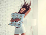 Almohada de salud azul claro con sushi