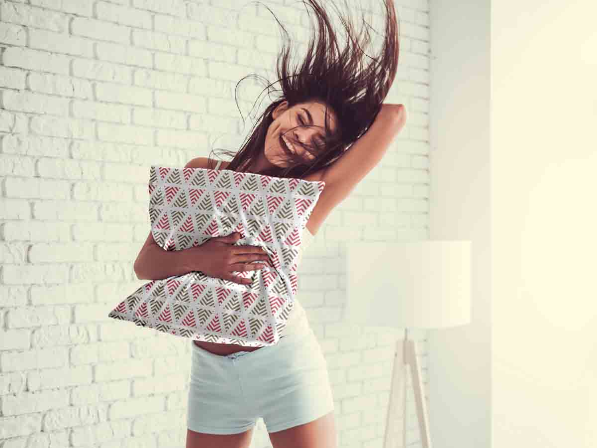 Almohada de salud triángulos navideños