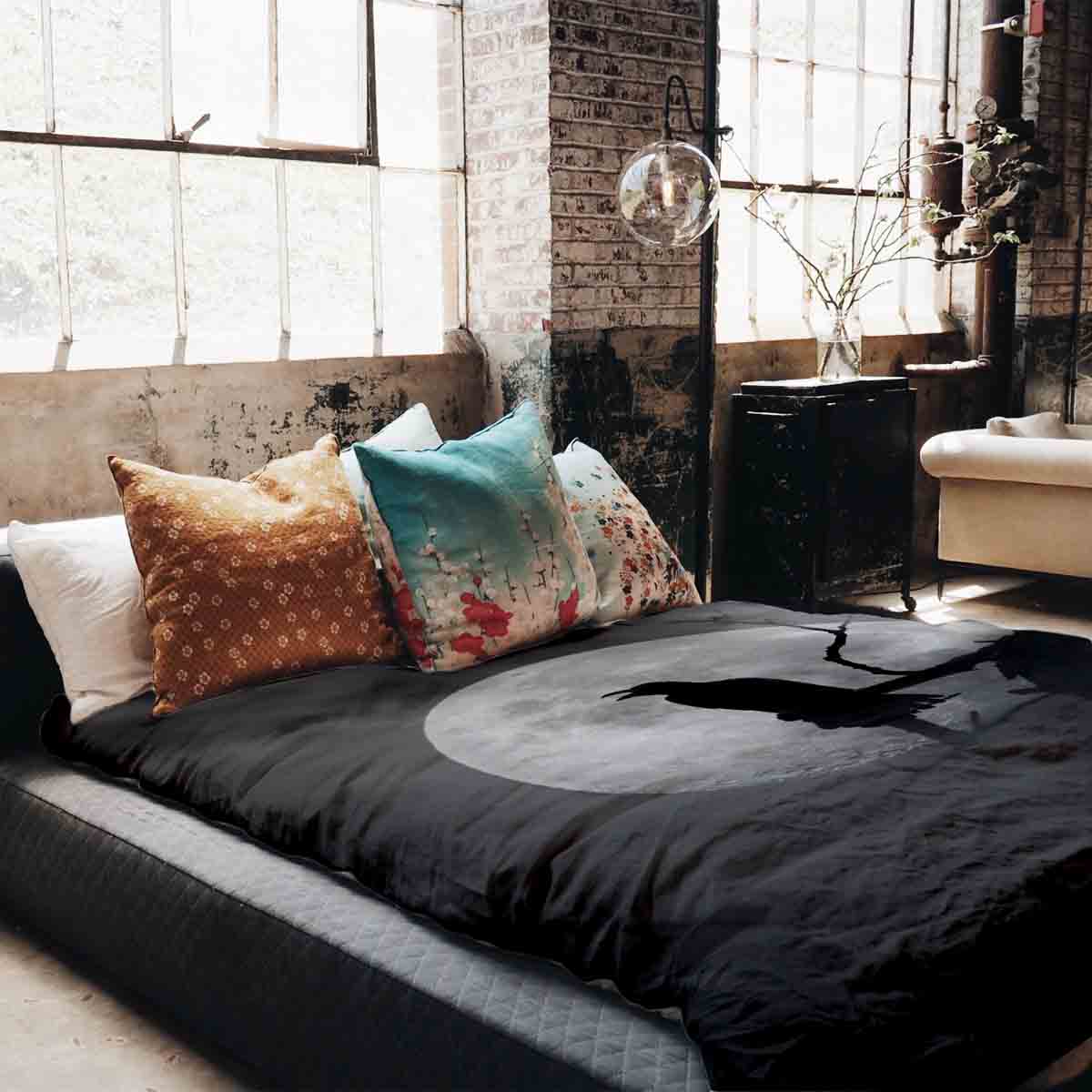 Set de ropa de cama con manta terapéutica Cuervo a la luz de la luna