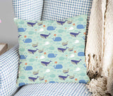 Almohada de salud verde con ballenas