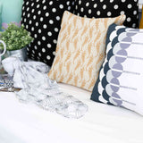 Almohada de salud blanca con trigo amarillo