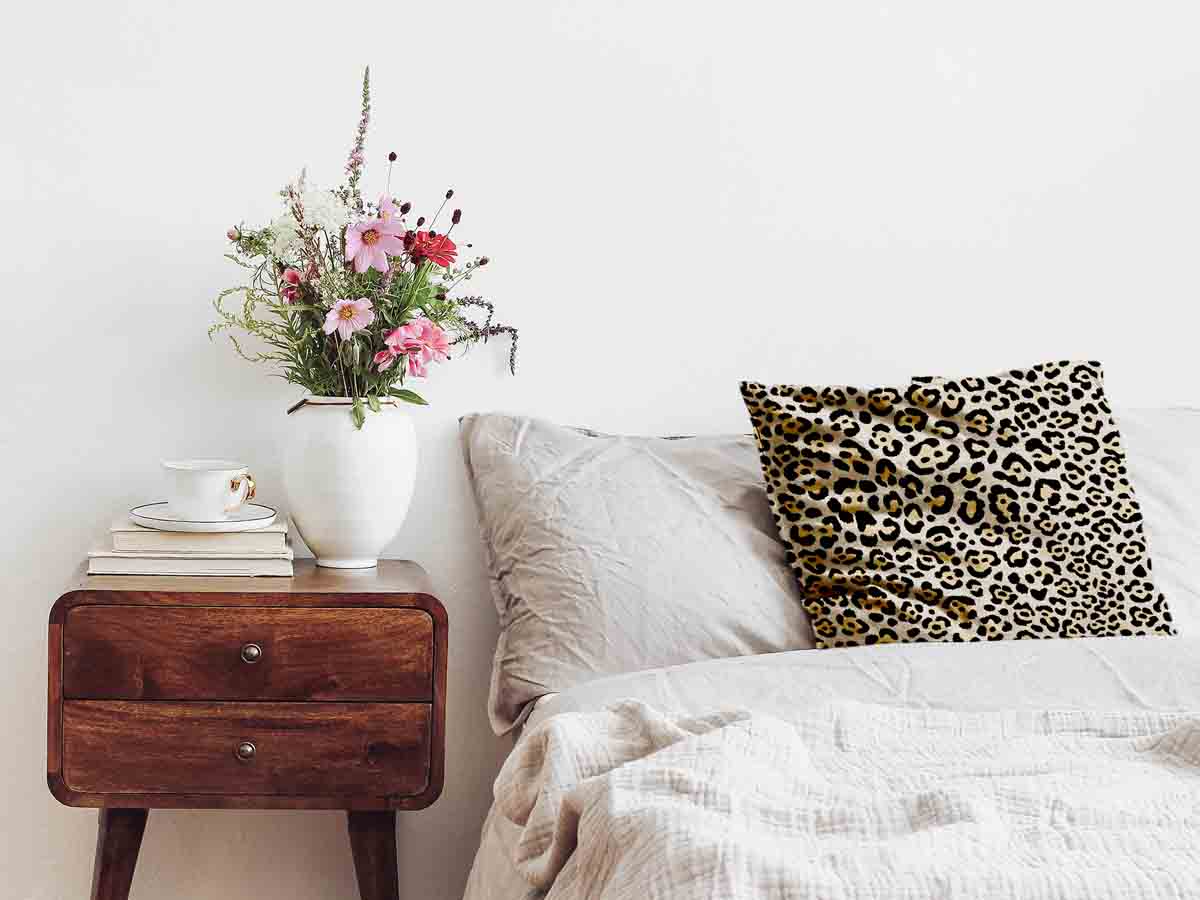 Almohada de salud con estampado de leopardo