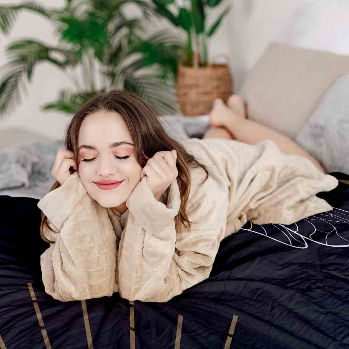 Juego de ropa de cama con manta terapéutica negra con polilla