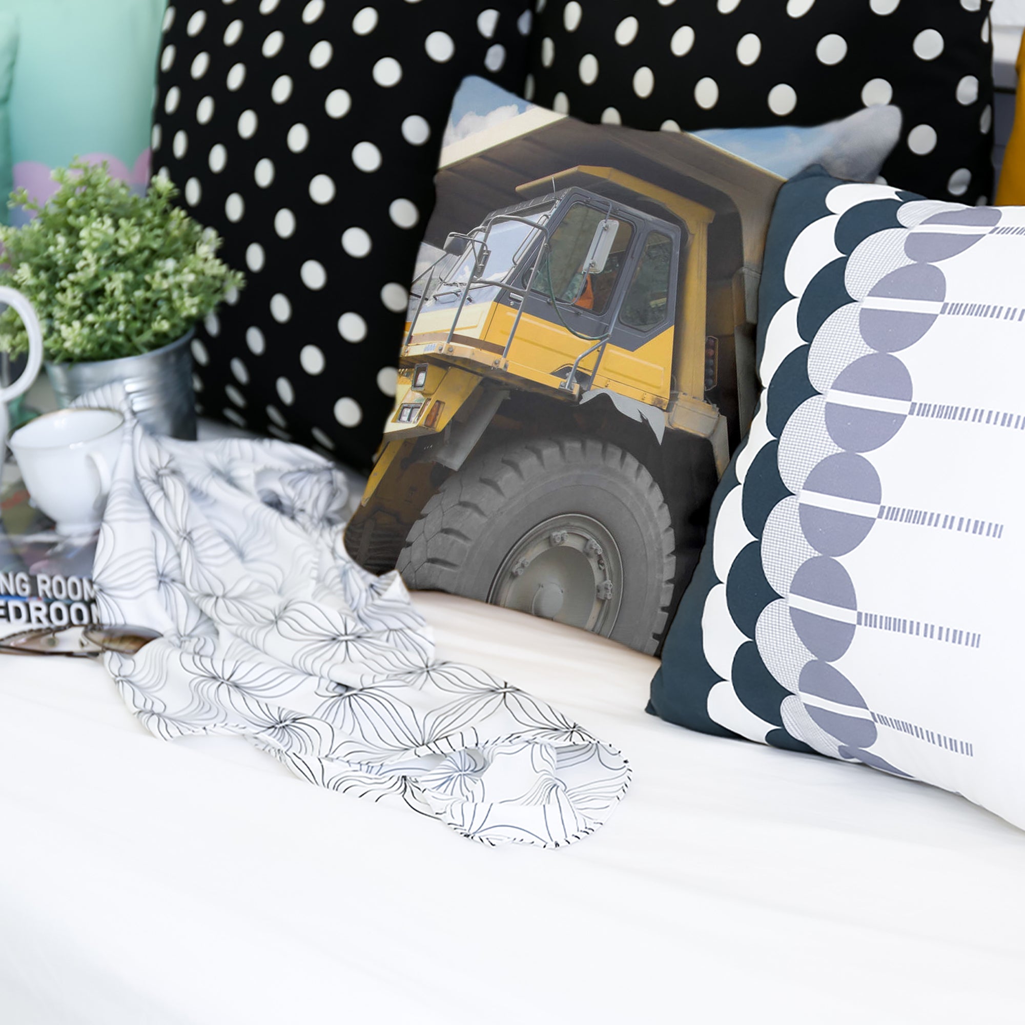 Almohada de salud Camión amarillo