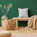 Almohada de salud blanca con muchos puntos pequeños