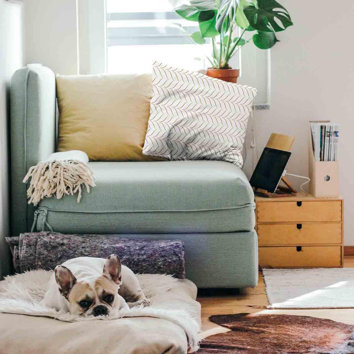 Almohada de salud con forma de V dorada