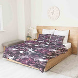 Set de ropa de cama con manta terapéutica y mar de flores moradas