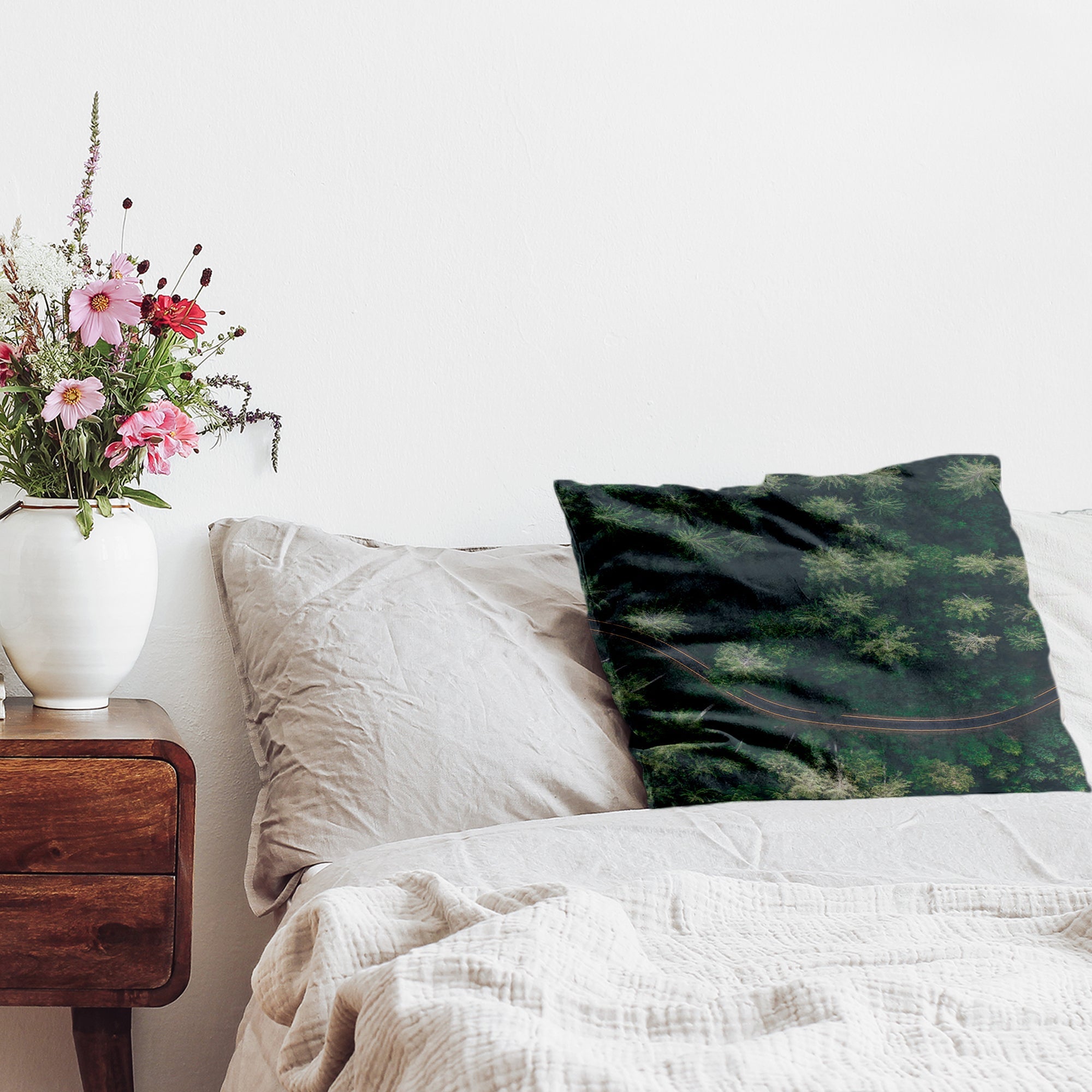 Almohada de salud Calle en el bosque