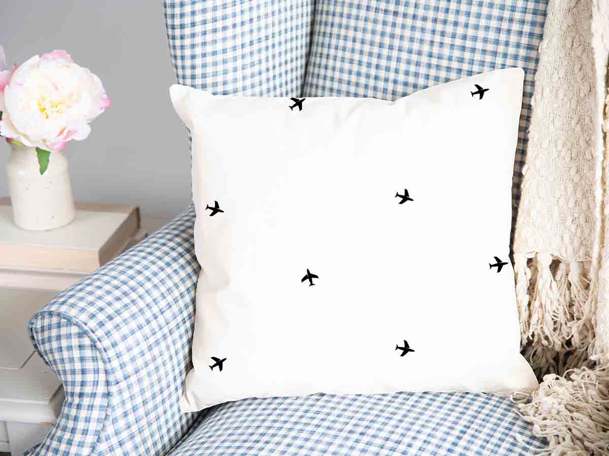 Almohada de salud blanca aviones