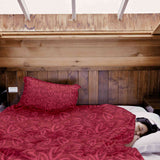 Set de ropa de cama con manta terapéutica rojo con motivo de corazón rosa