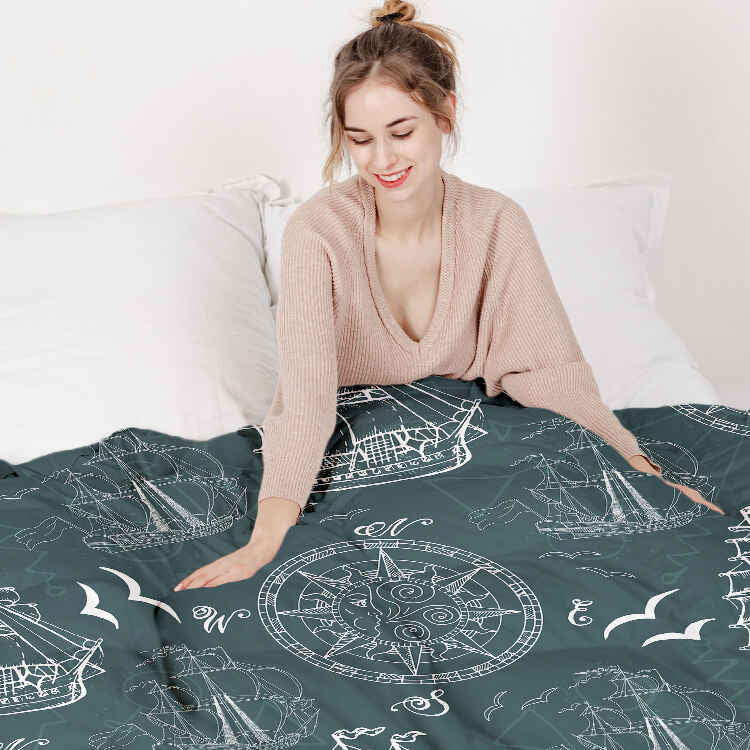 Set de ropa de cama con mantas terapéuticas y barcos