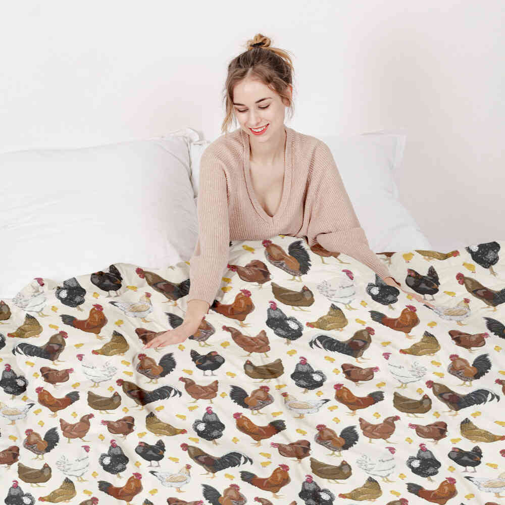 Set de ropa de cama de mantas terapéuticas blancas con muchas gallinas