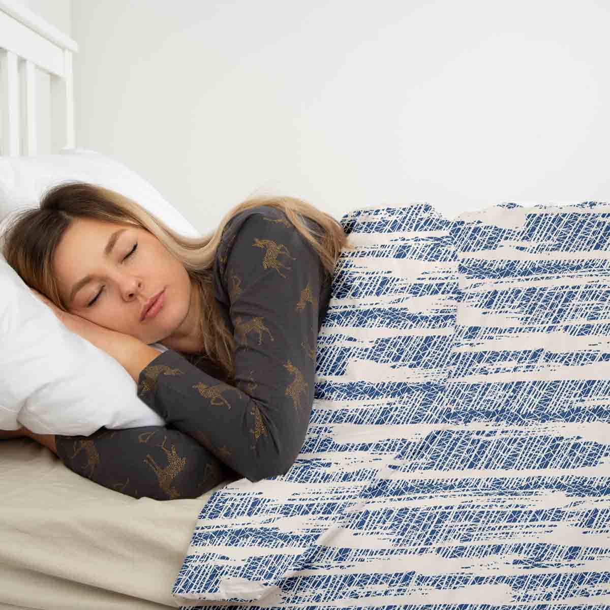 Set de ropa de cama con manta terapéutica y patrón azul