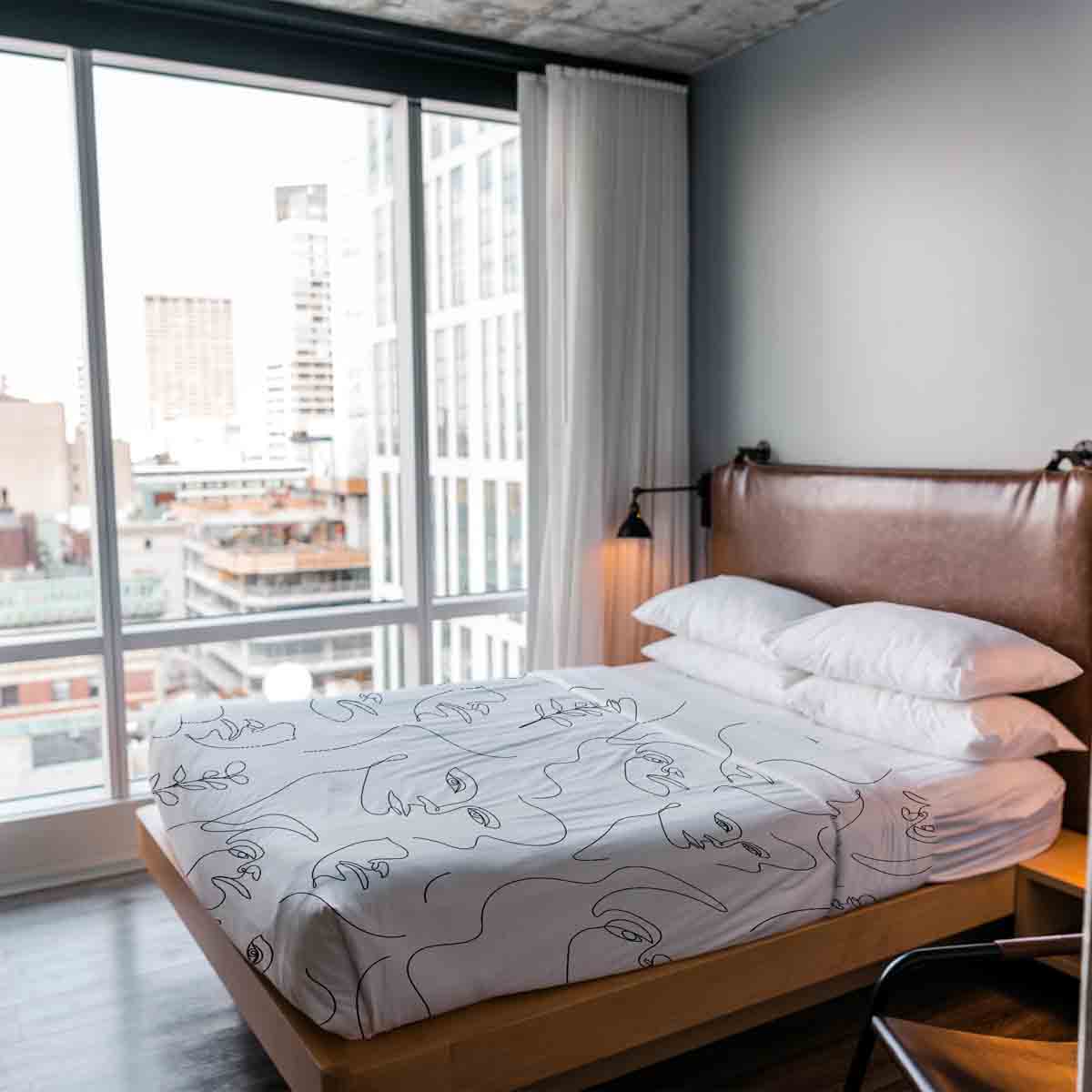 Juego de ropa de cama Theapiedecken con rostro de mujer Boho