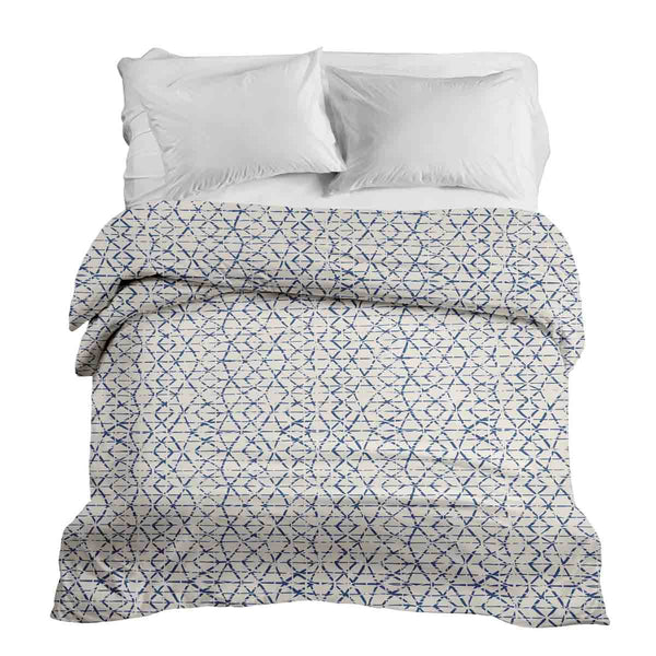 Manta terapéutica original - Funda de algodón blanca con delicadas formas azules