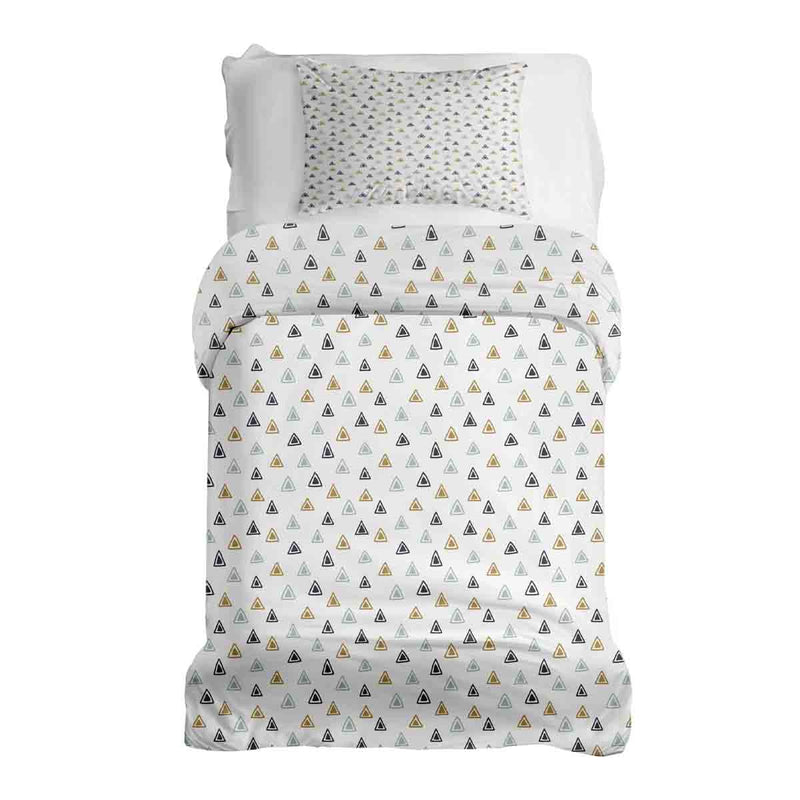 Set de ropa de cama con mantas terapéuticas y pequeños triángulos