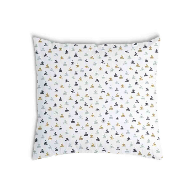 Almohada de salud con pequeños triángulos