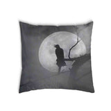 Almohada de salud Cuervo a la luz de la luna