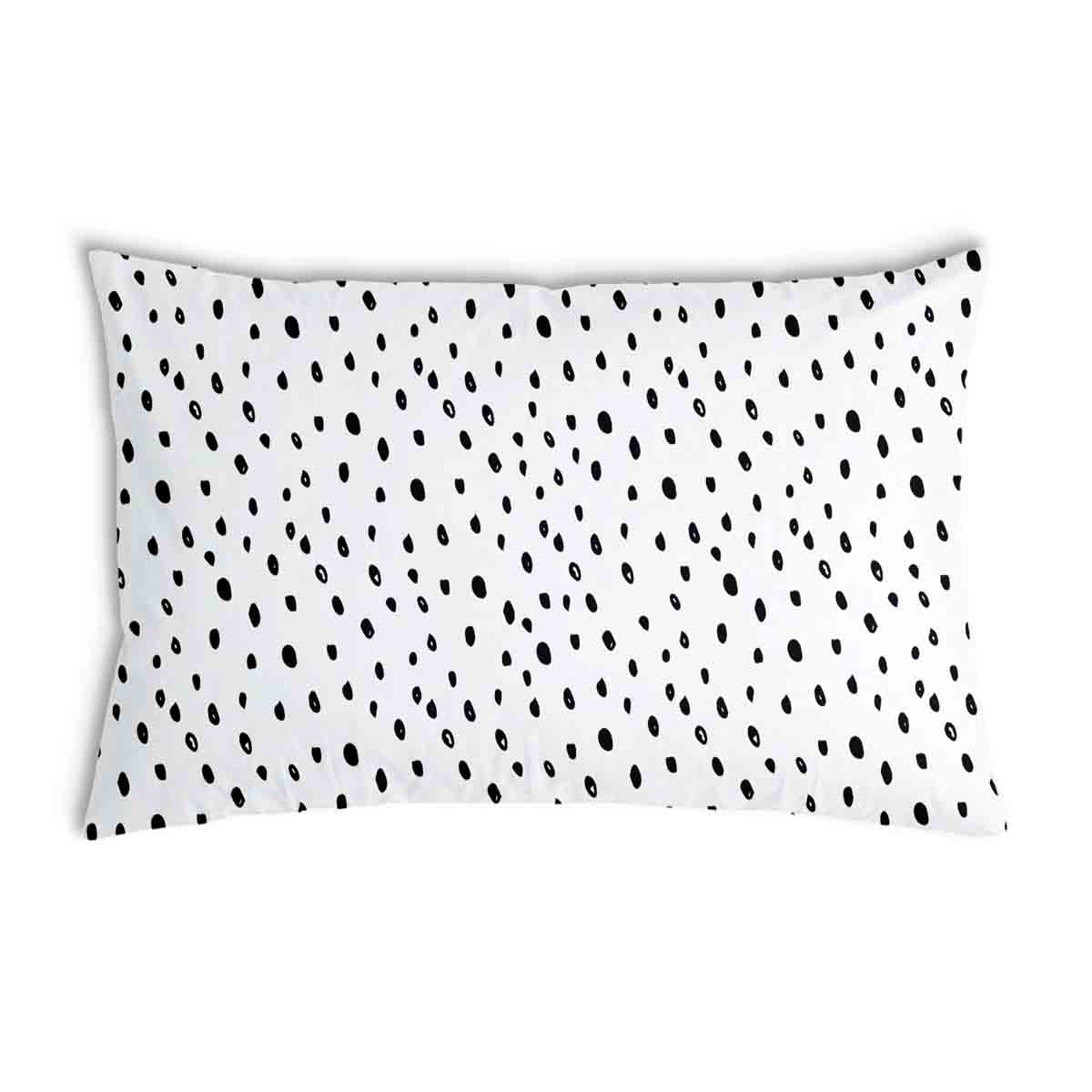 Almohada de salud blanca con muchos puntos pequeños
