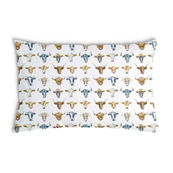 Almohada de salud blanca con cabezas de toro