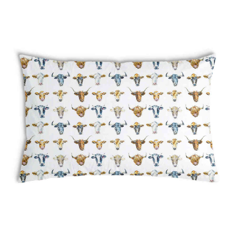 Almohada de salud blanca con cabezas de toro