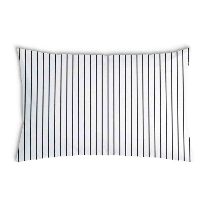 Almohada de salud blanca con rayas negras