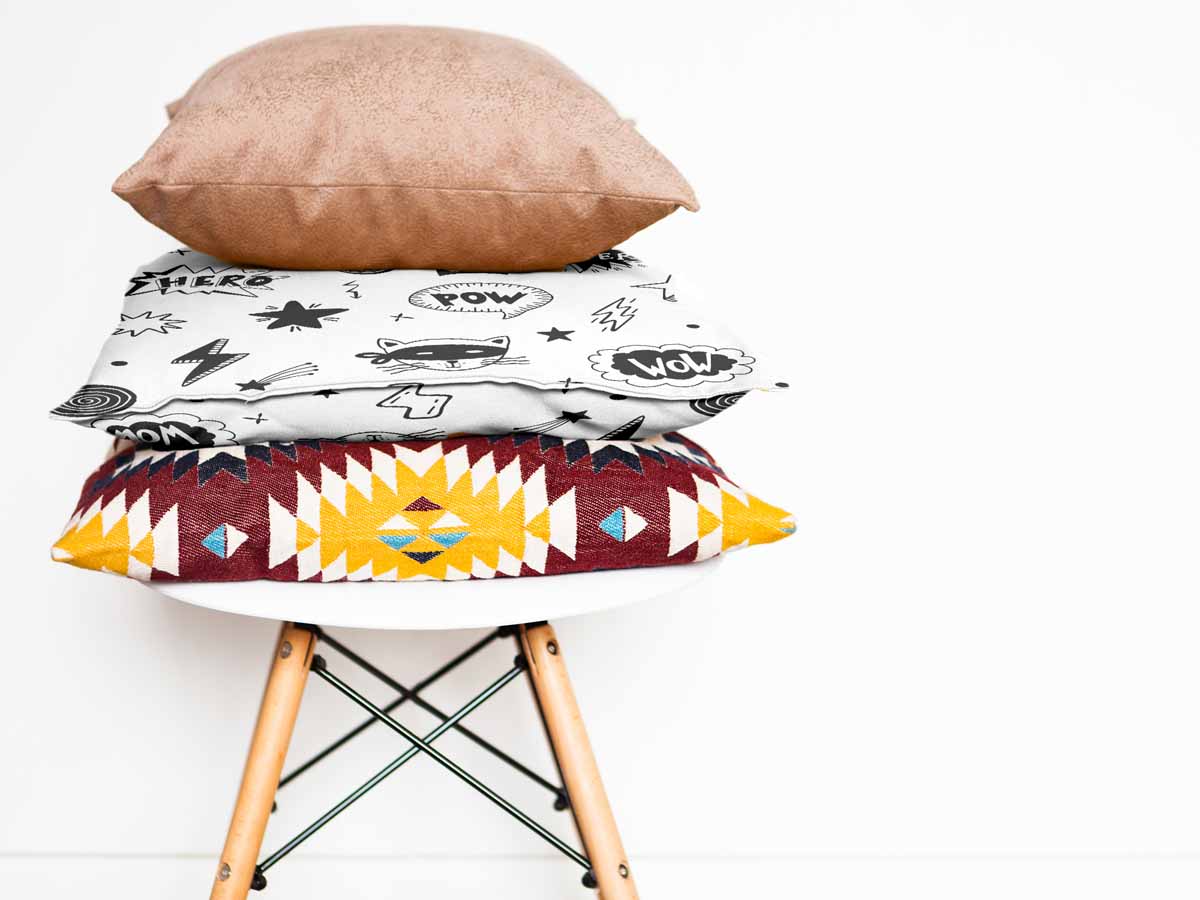 Almohada de salud blanca superhéroes