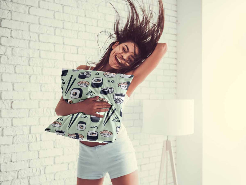 Almohada de salud verde claro con sushi