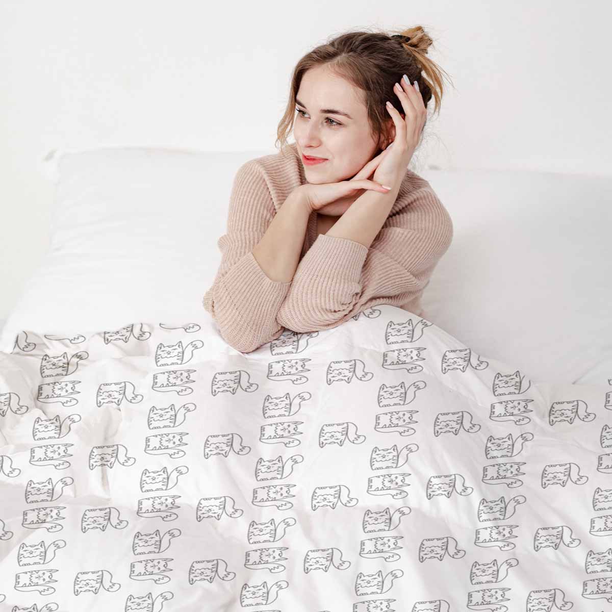 Set de ropa de cama para terapia blanca con gato