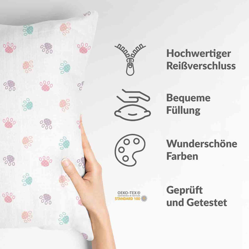 Almohada de salud blanca con patas de colores
