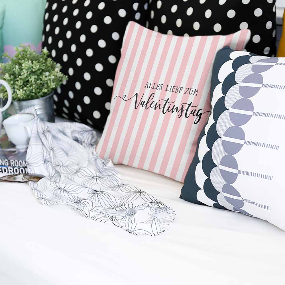 Almohada de salud a rayas Día de San Valentín