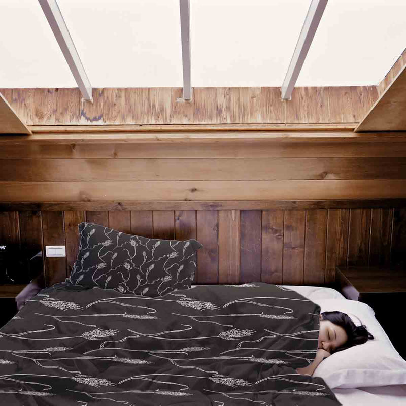Juego de ropa de cama con manta terapéutica gris oscuro con ramas blancas