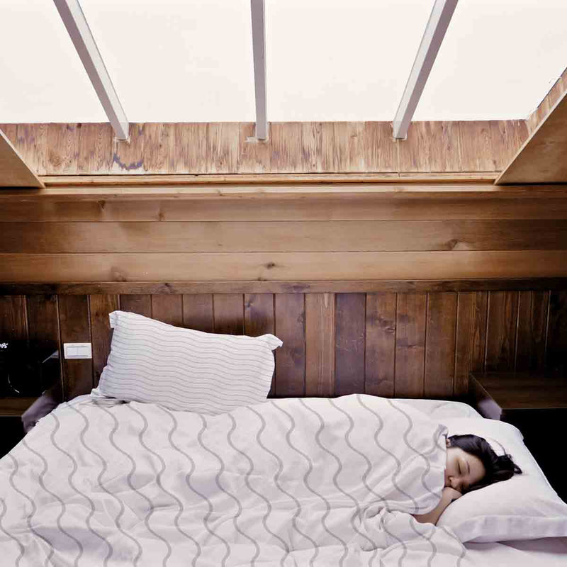 Juego de ropa de cama con manta terapéutica patrón de ondas gris claro