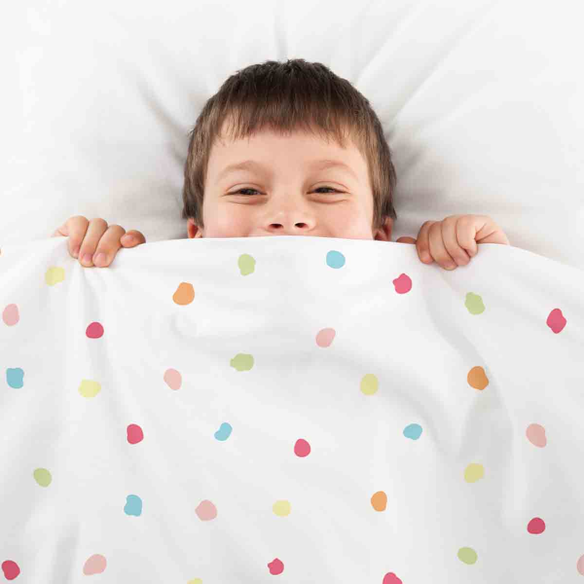 Set de ropa de cama con mantas terapéuticas puntos coloridos