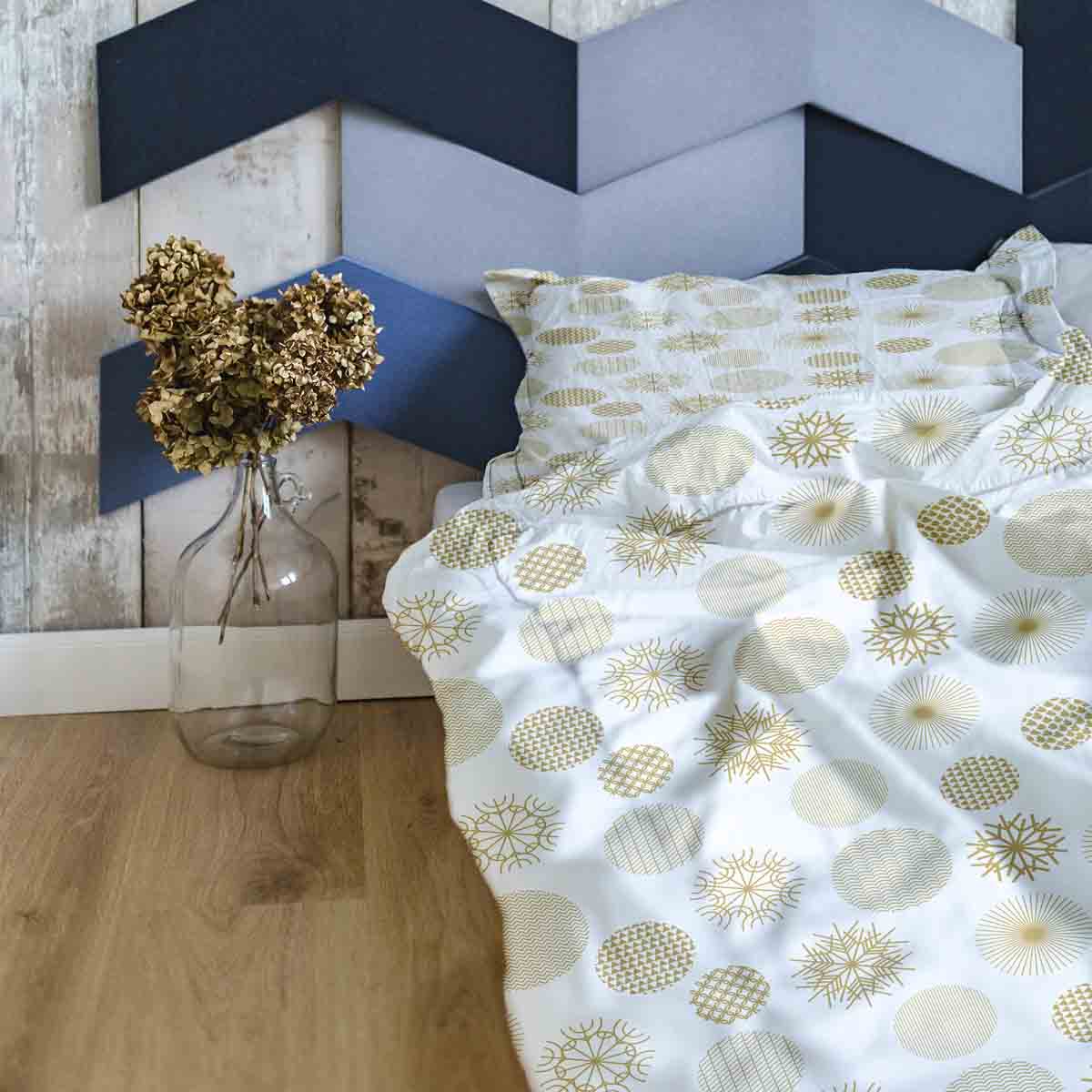 Set de ropa de cama con manta terapéutica y adorno navideño dorado