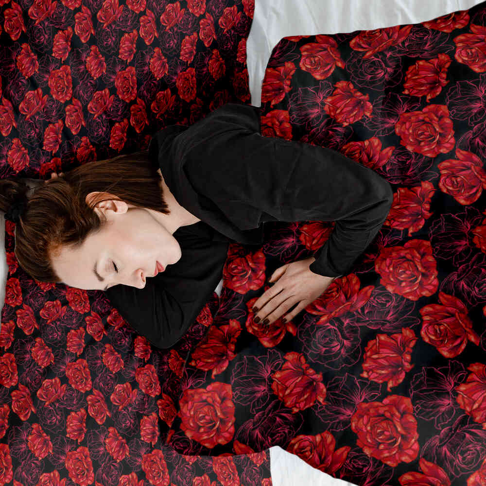 Juego de ropa de cama con manta terapéutica negro con rosas rojas
