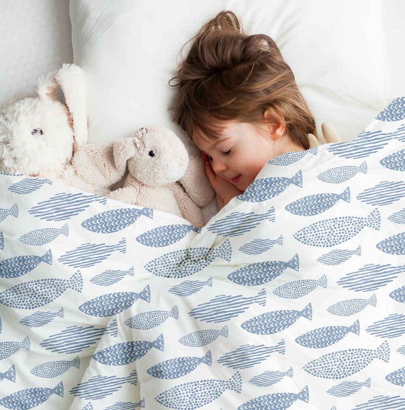 Set de ropa de cama con manta terapéutica peces azules