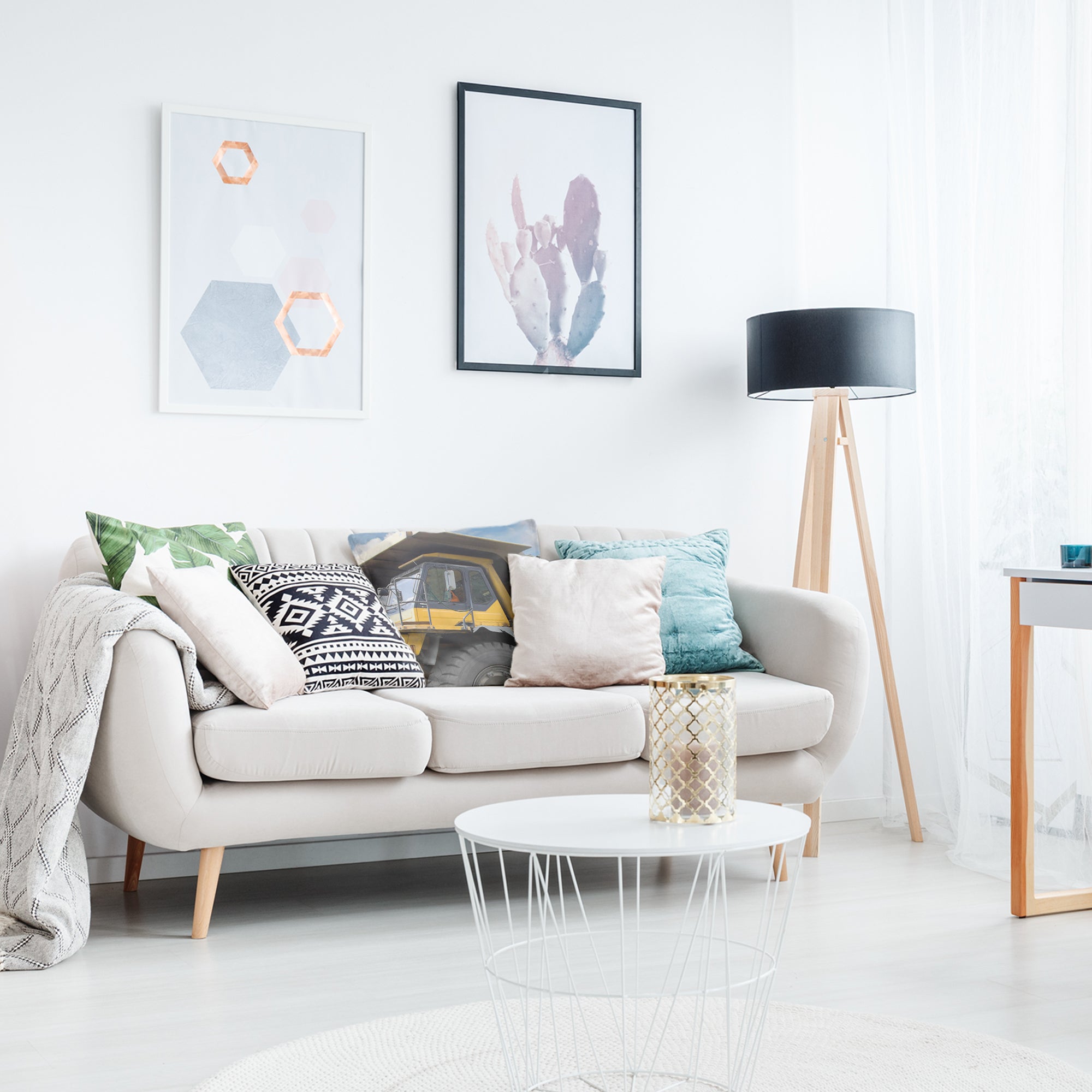 Almohada de salud Camión amarillo