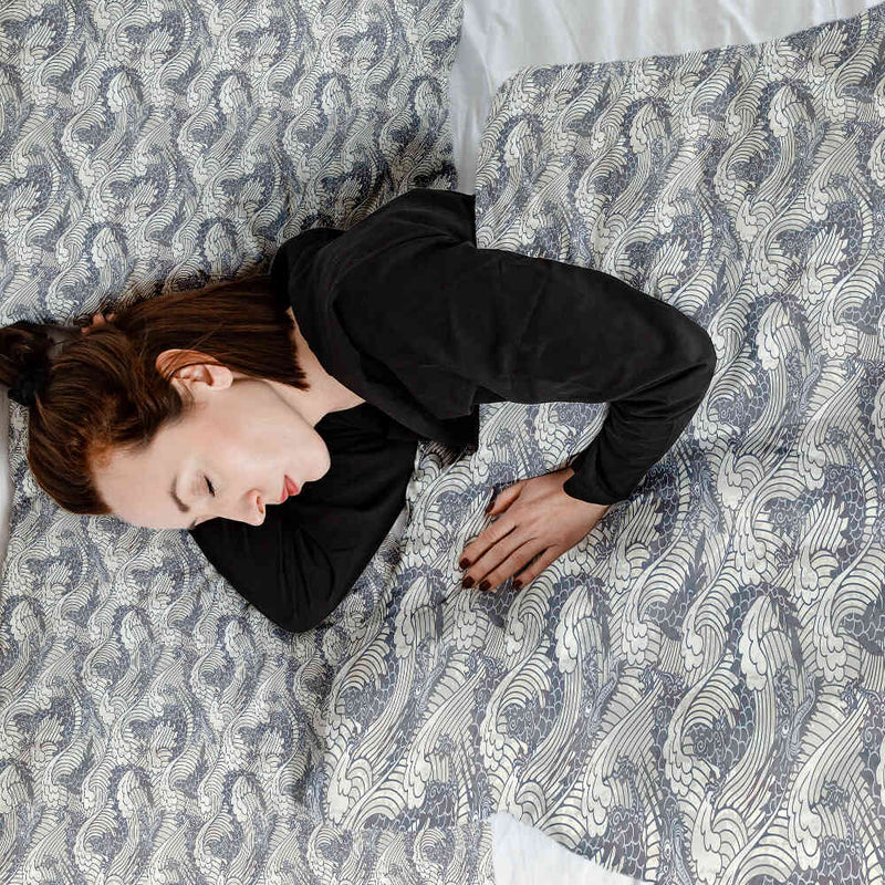 Juego de ropa de cama con manta terapéutica mar tormentoso