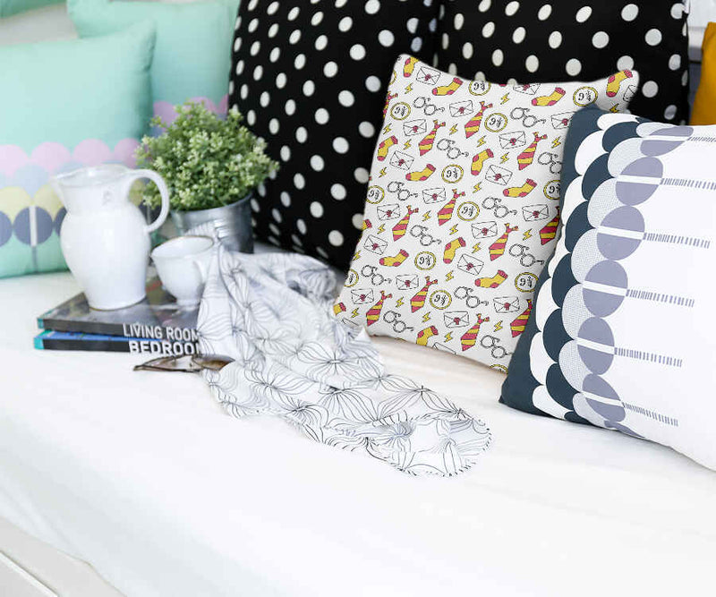 Almohada de salud blanca escuela de magia